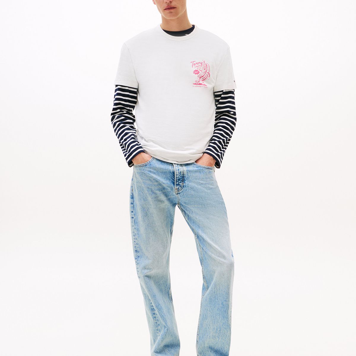 TOMMY HILFIGER - Polera Novelty Con Estampado Blanco Tommy Jeans