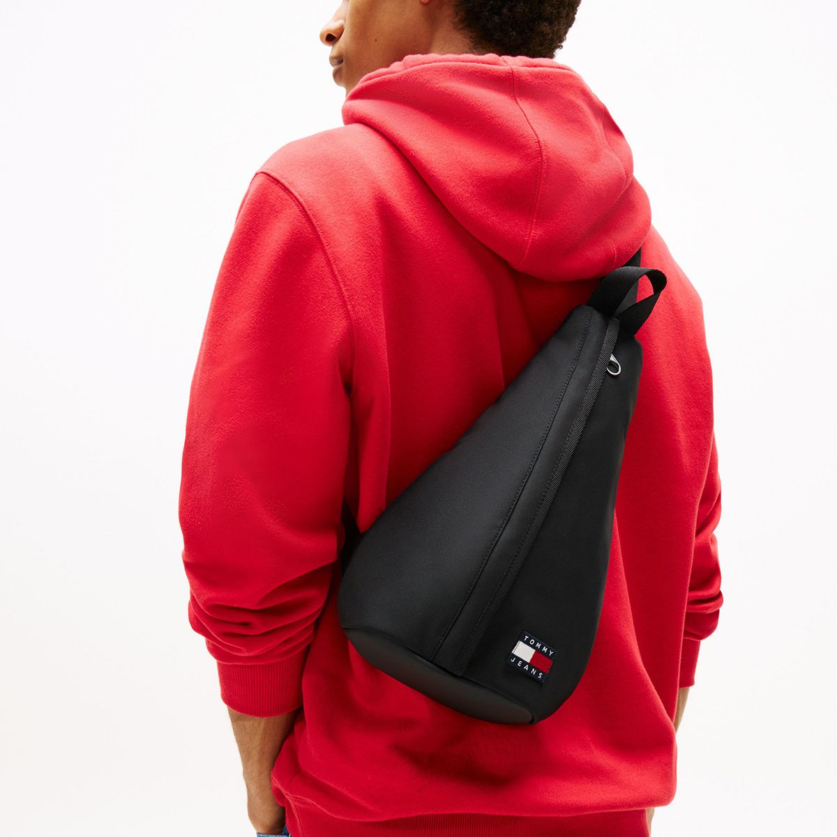 TOMMY HILFIGER - Bolso Daily Essential Con Logo Negro Tommy Jeans