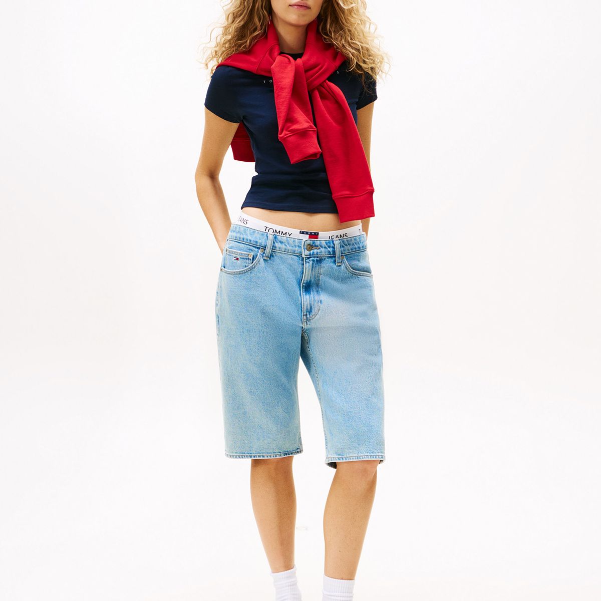 TOMMY HILFIGER - Polera Slim Fit Con Logo Lineal Azul Tommy Jeans