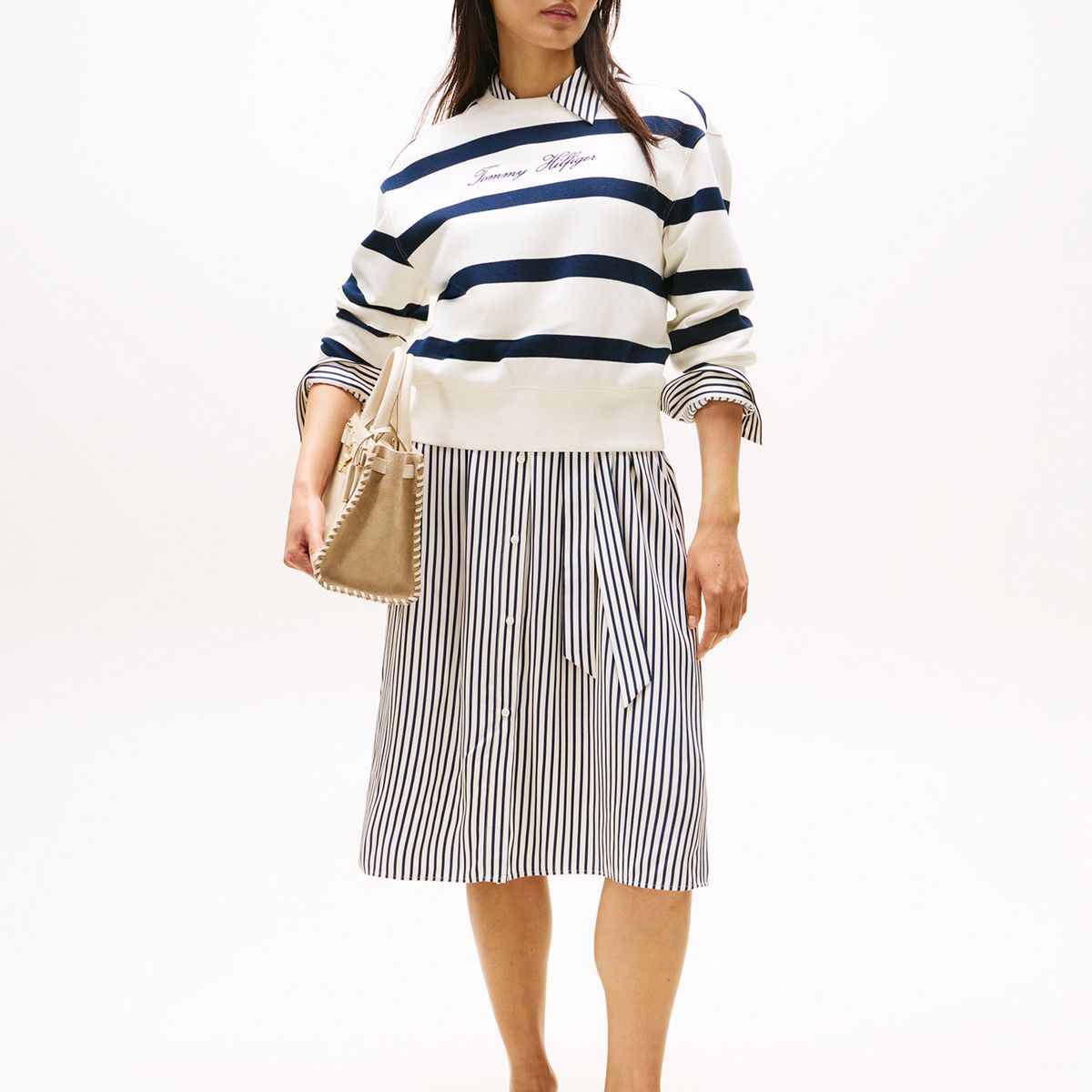 TOMMY HILFIGER - Polerón Con Logo Script Bordado Multicolor Tommy Hilfiger