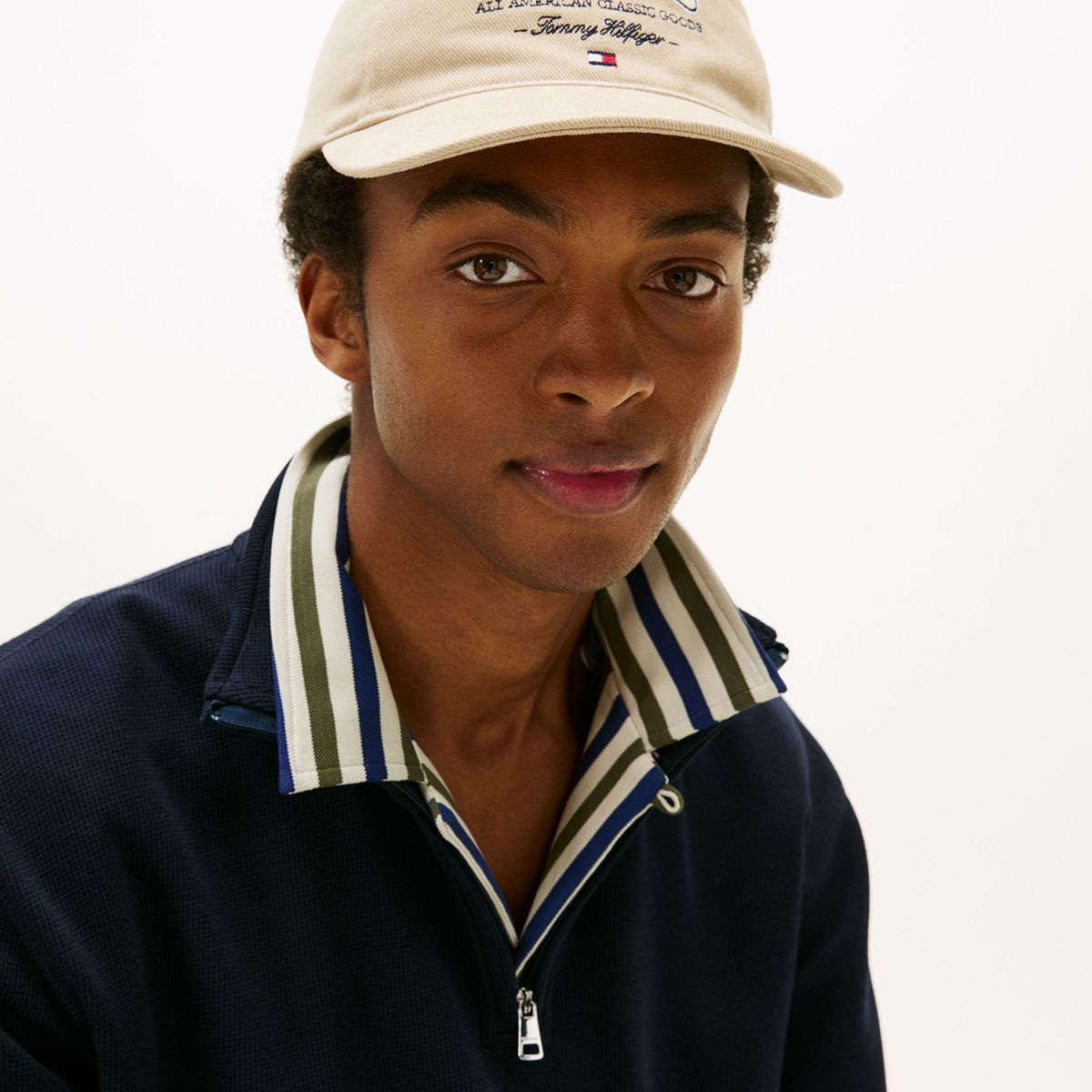 TOMMY HILFIGER - Jockey Flag Seasonal Con Logo Beige Tommy Hilfiger