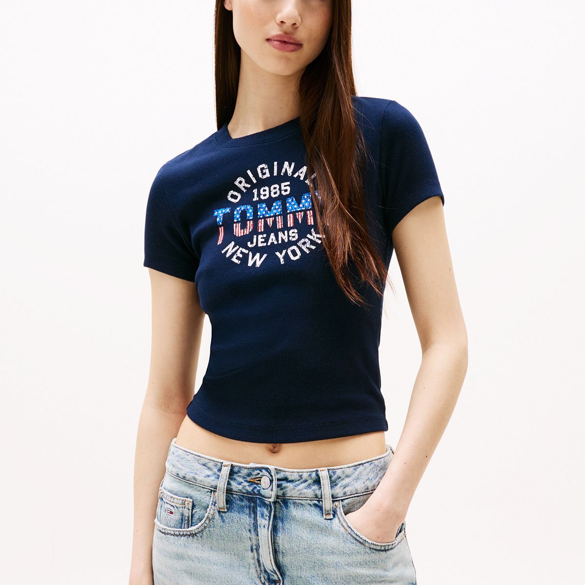 TOMMY HILFIGER - Polera Acanalada Con Logo New York Azul Tommy Jeans