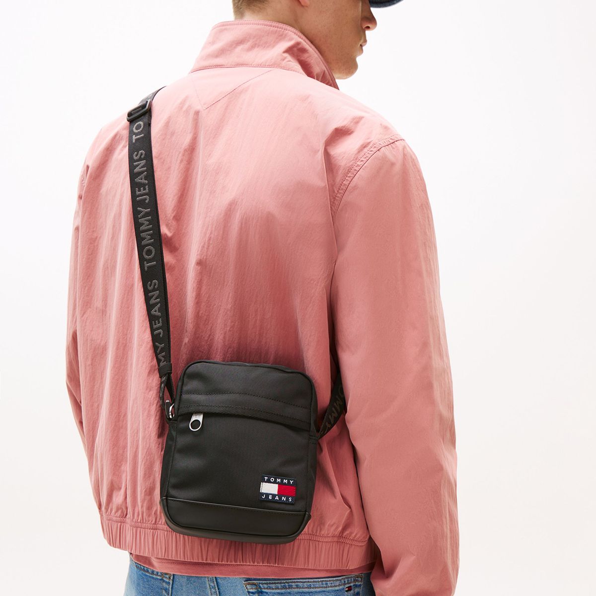 TOMMY HILFIGER - Bolso Daily Reporter Essential Negro Tommy Jeans