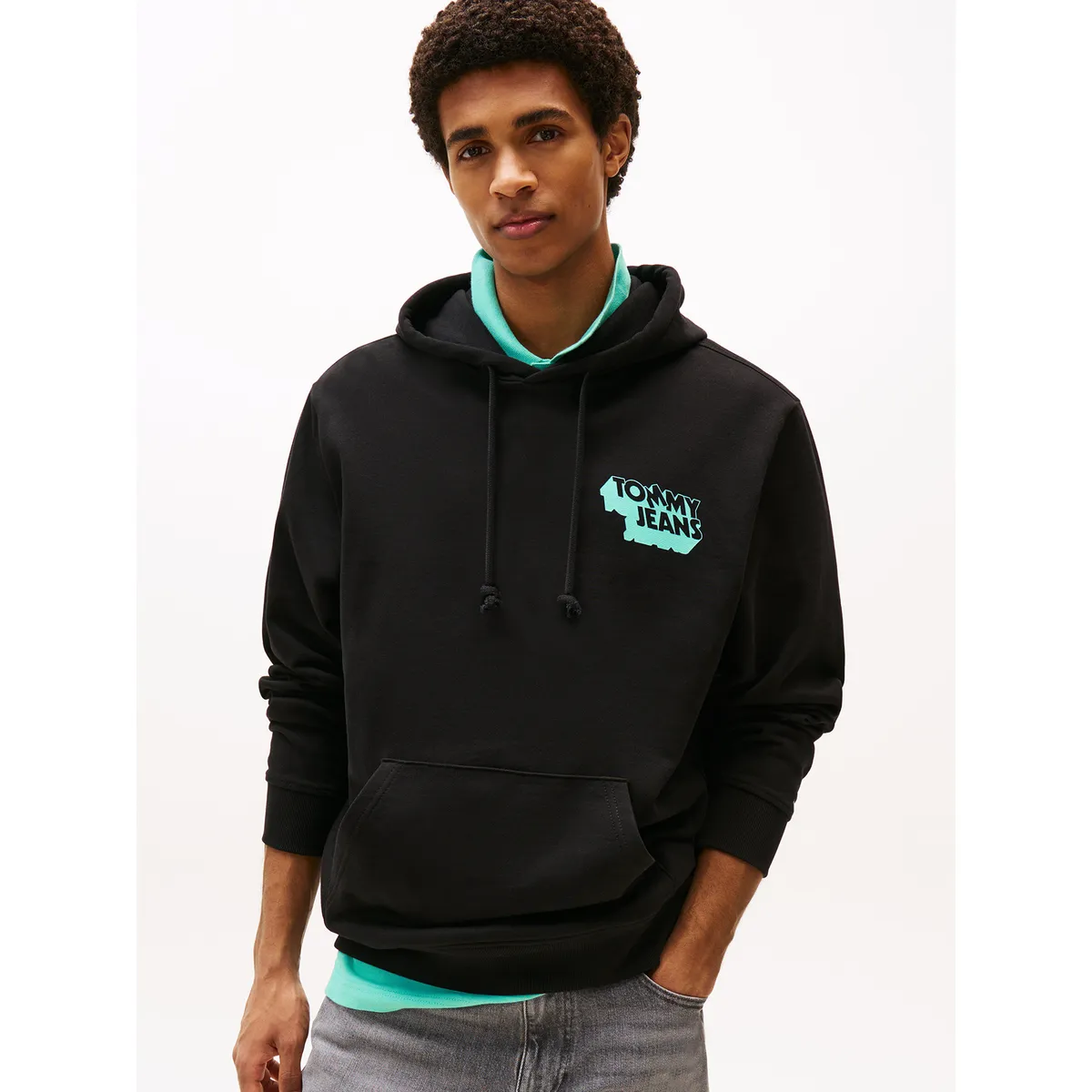 TOMMY HILFIGER - Polerón Hoodie Logo Gráfico Negro Tommy Jeans