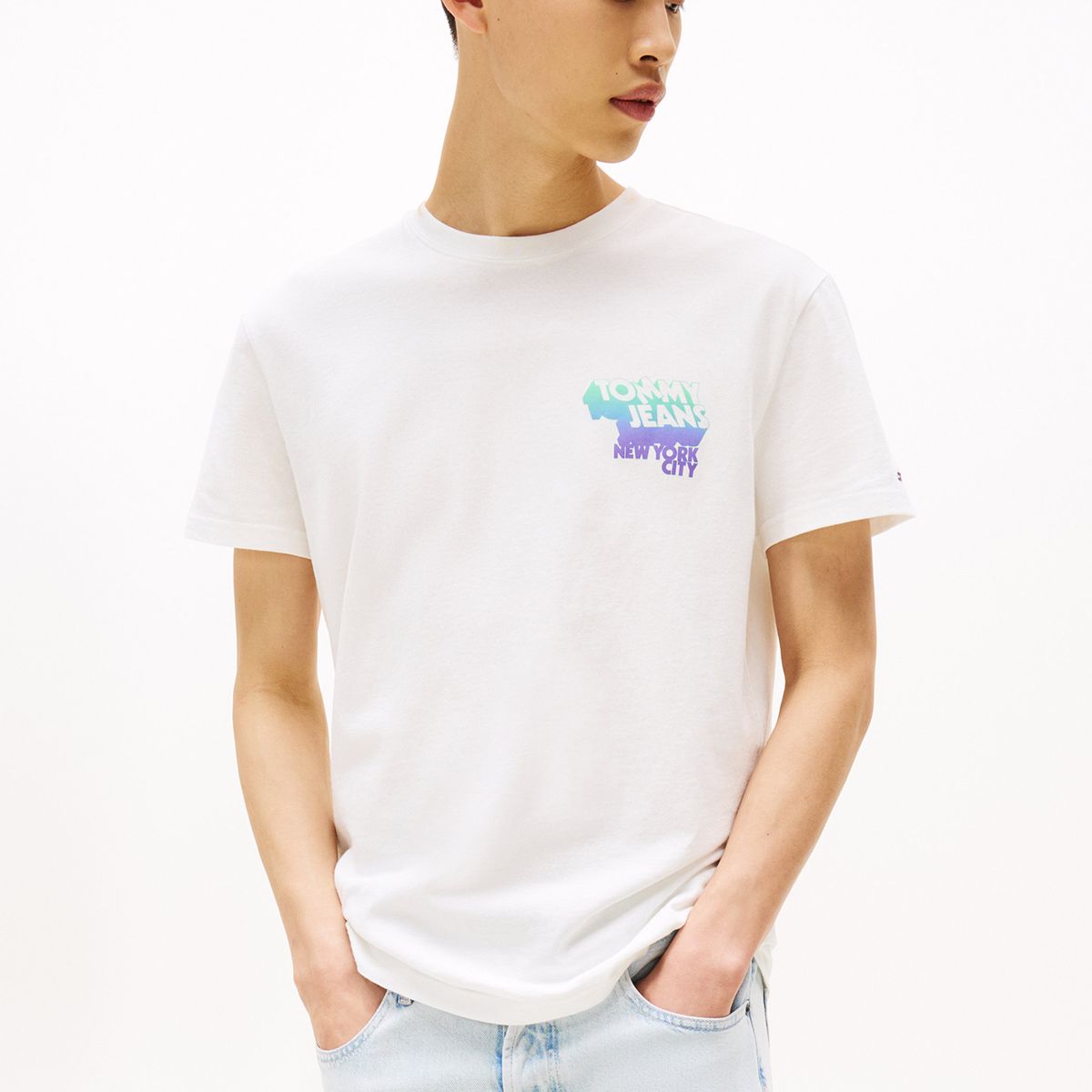 TOMMY HILFIGER - Polera Stack Con Logo Gráfico Blanco Tommy Jeans