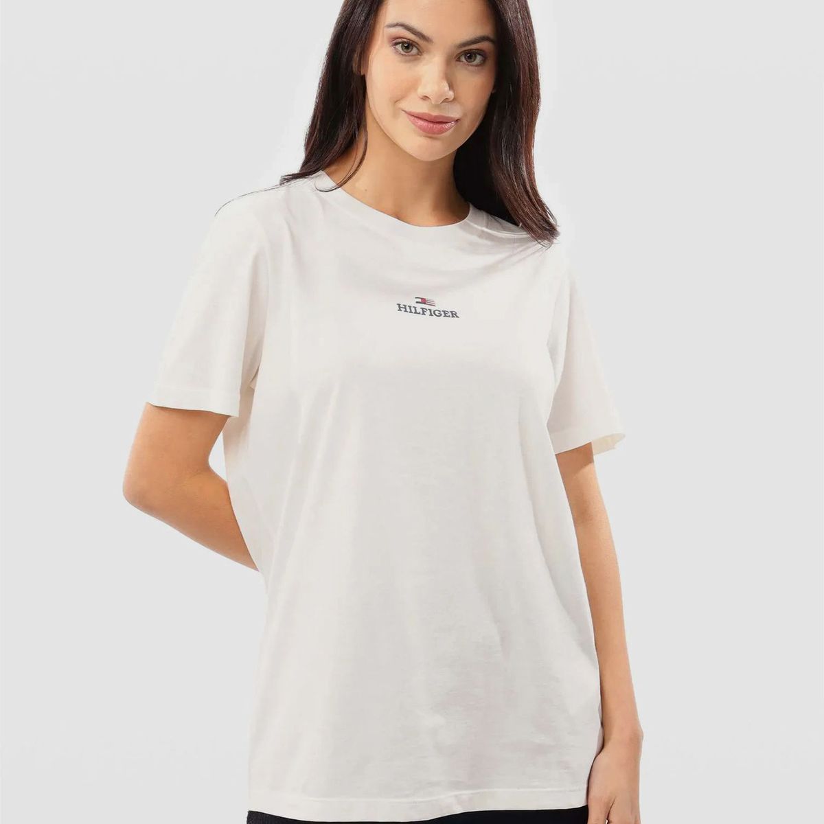 TOMMY HILFIGER - Polera Con Logo Gráfico Regular Fit Blanco Tommy Hilfiger