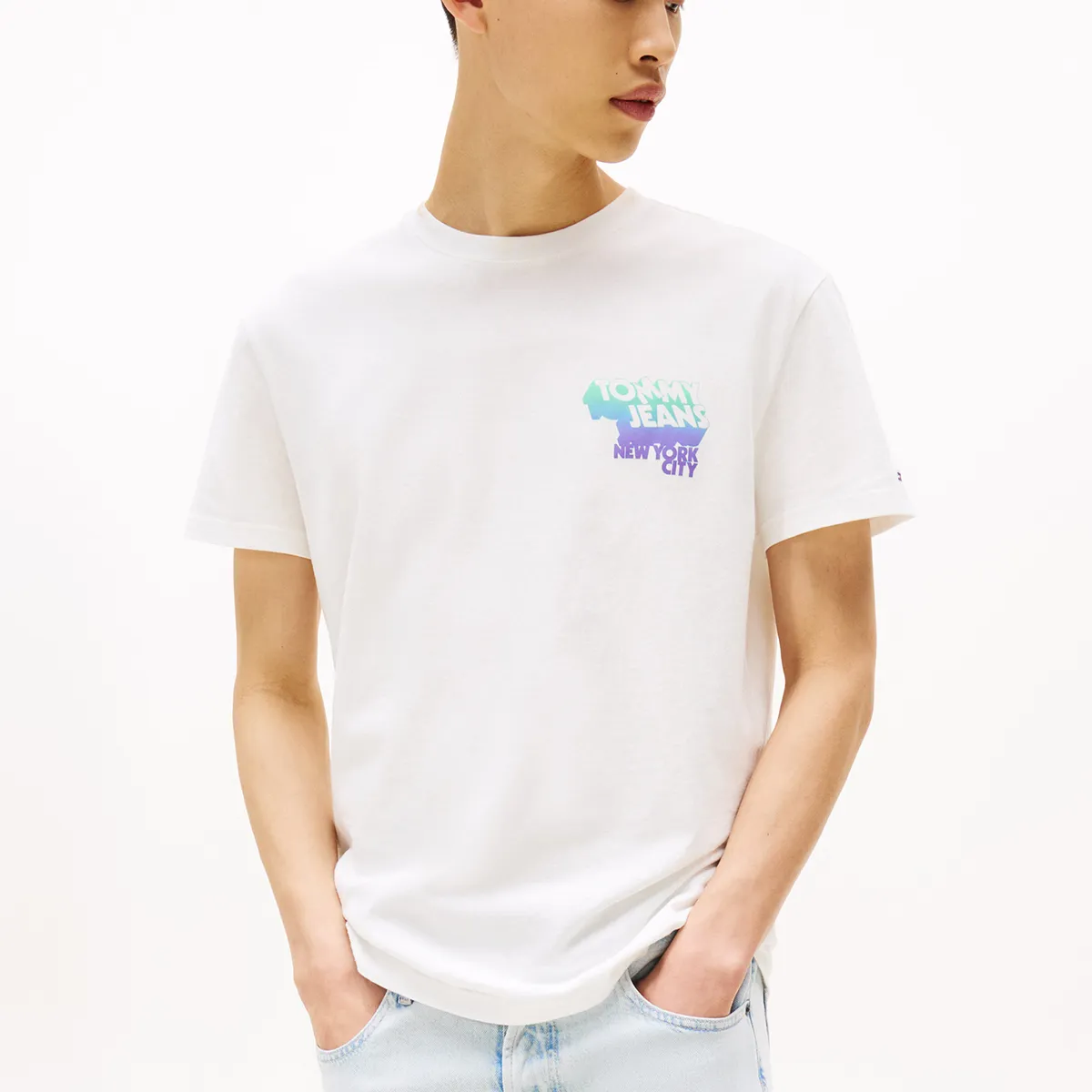 TOMMY HILFIGER - Polera Stack Con Logo Gráfico Blanco Tommy Jeans