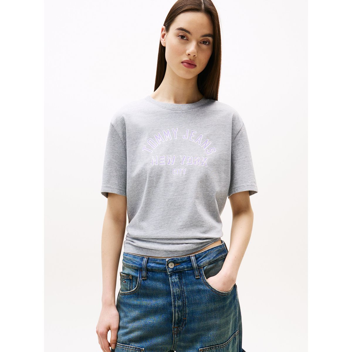 TOMMY HILFIGER - Polera Varsity Relaxed Fit Gris Tommy Jeans