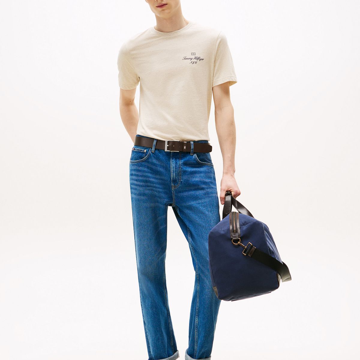 TOMMY HILFIGER - Polera Con Logo Flag Nyc Beige Tommy Hilfiger