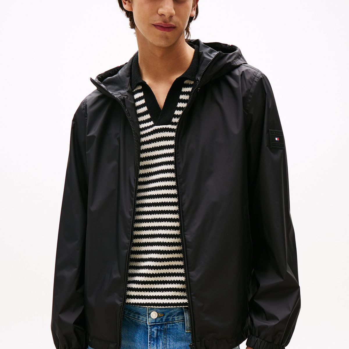 TOMMY HILFIGER - Cortavientos Hooded Con Logo Engomado Negro Tommy Hilfiger