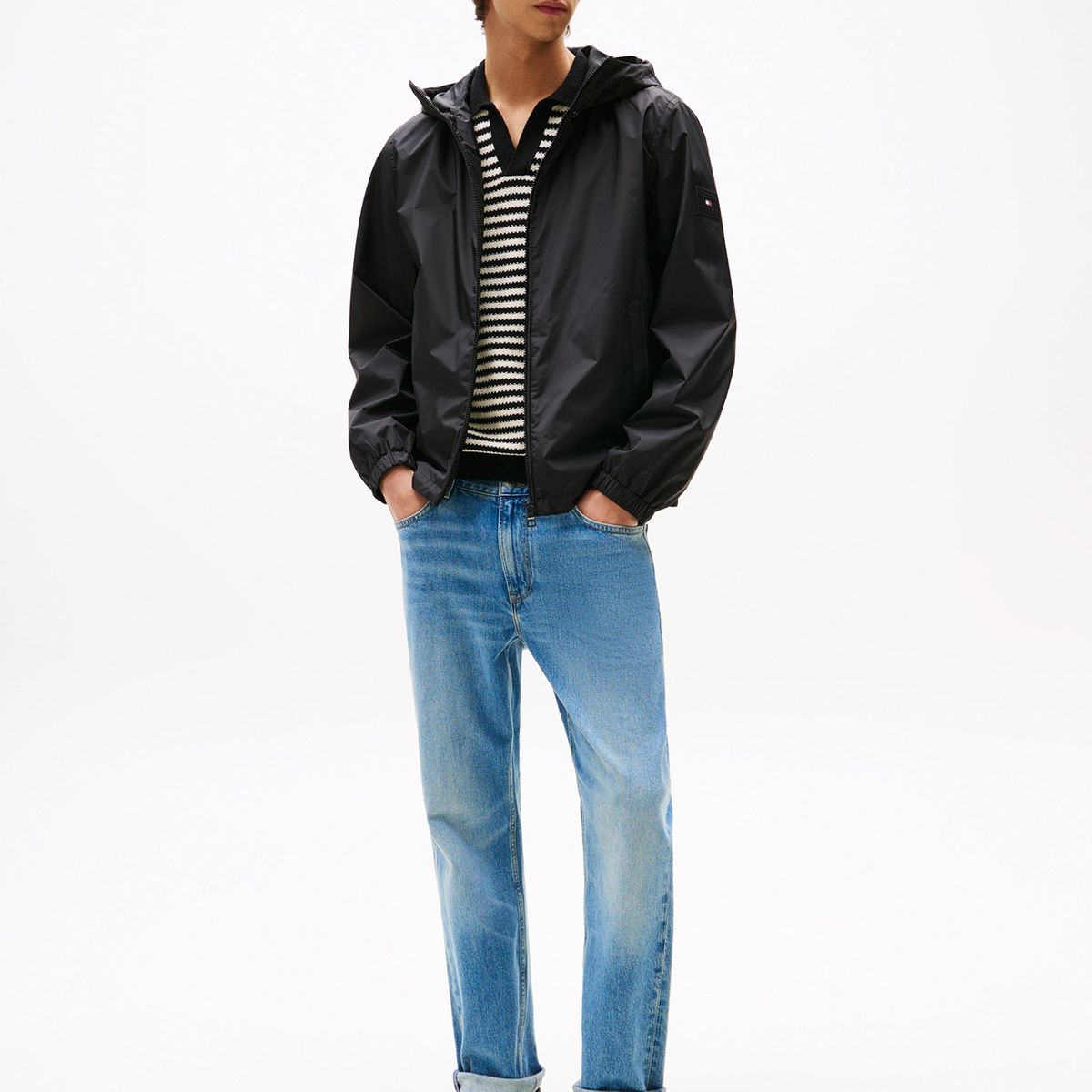 TOMMY HILFIGER - Cortavientos Hooded Con Logo Engomado Negro Tommy Hilfiger