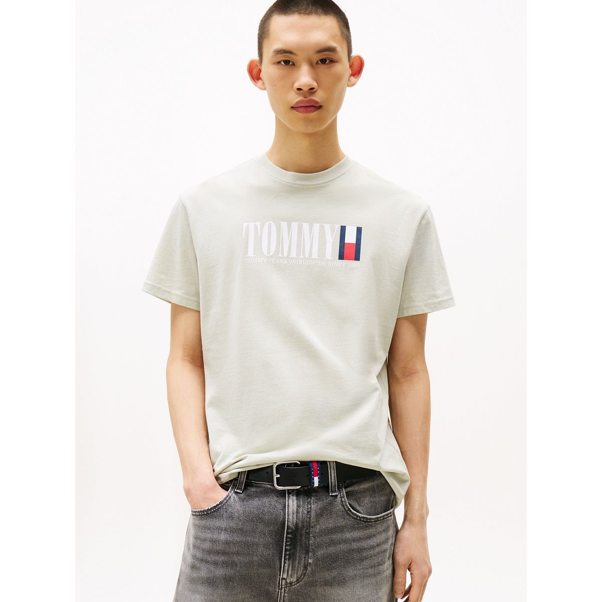TOMMY HILFIGER - Polera C-Neck Con Logo Verde Tommy Jeans