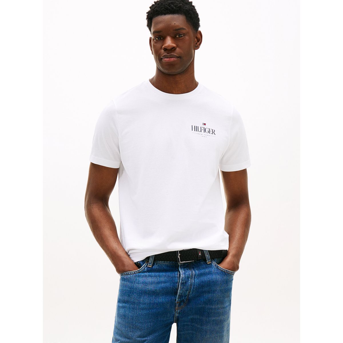 TOMMY HILFIGER - Polera Hilfiger Stack Logo Blanco Tommy Hilfiger
