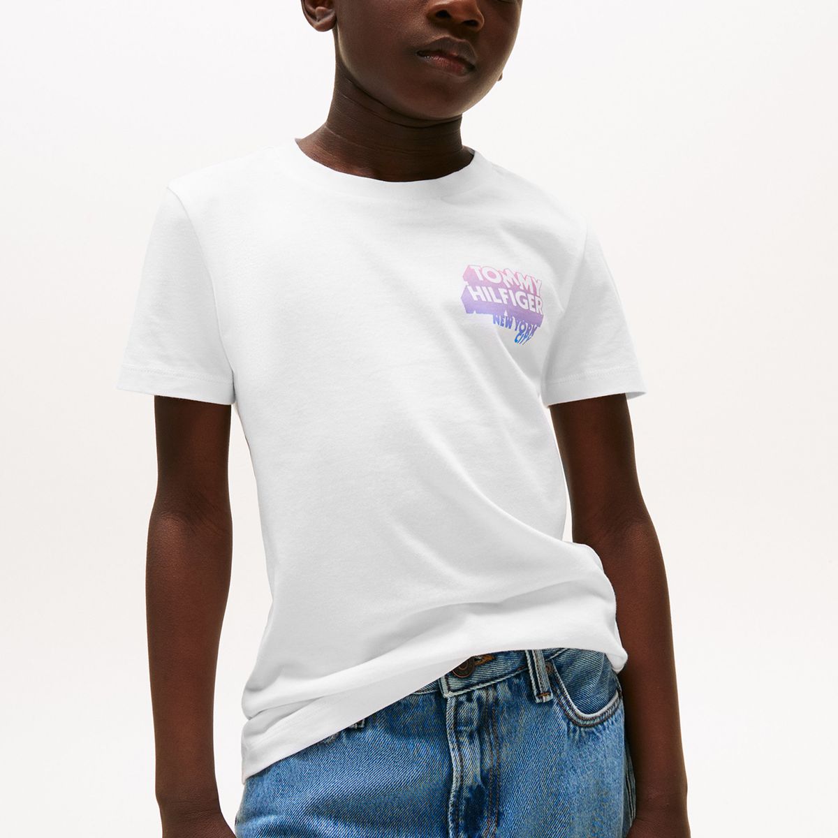 TOMMY HILFIGER - Polera Con Logo De Estilo Grafiti Blanco Tommy Hilfiger