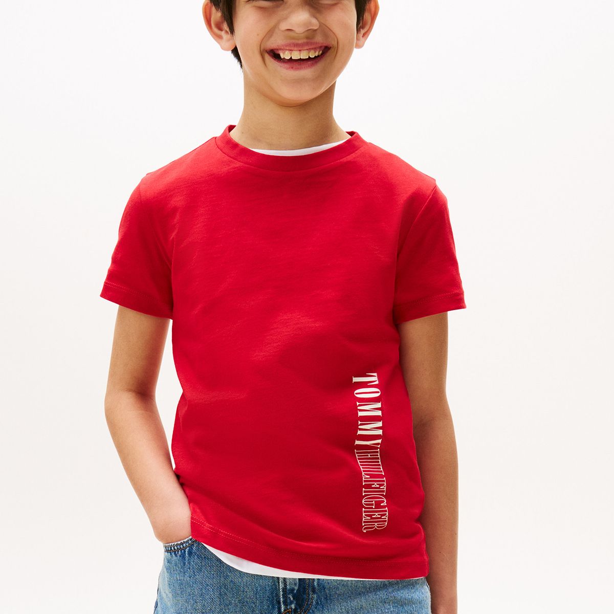 TOMMY HILFIGER - Polera Con Logo Gráfico Rojo Tommy Hilfiger