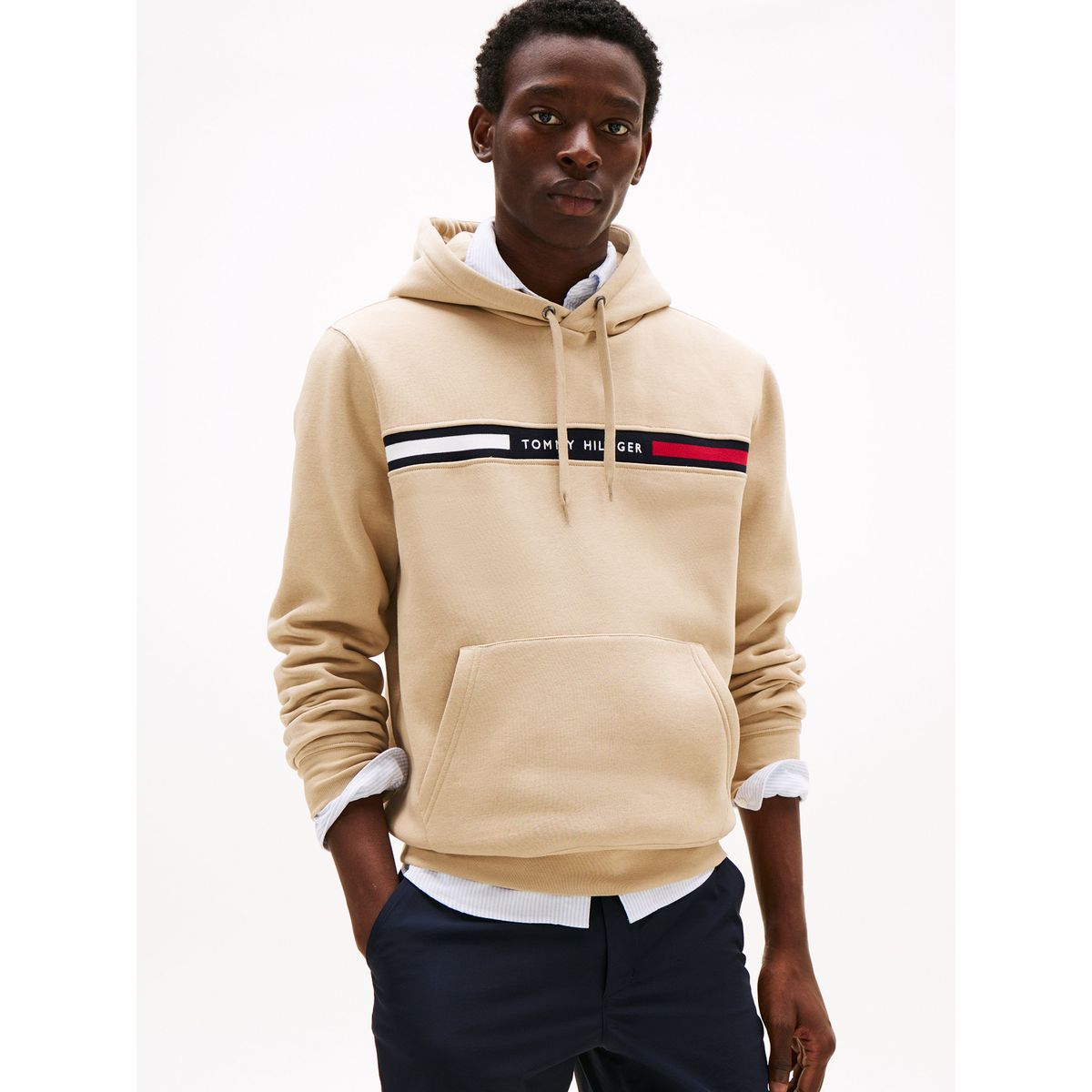 TOMMY HILFIGER - Polerón Hoodie Chest Logo Beige Tommy Hilfiger