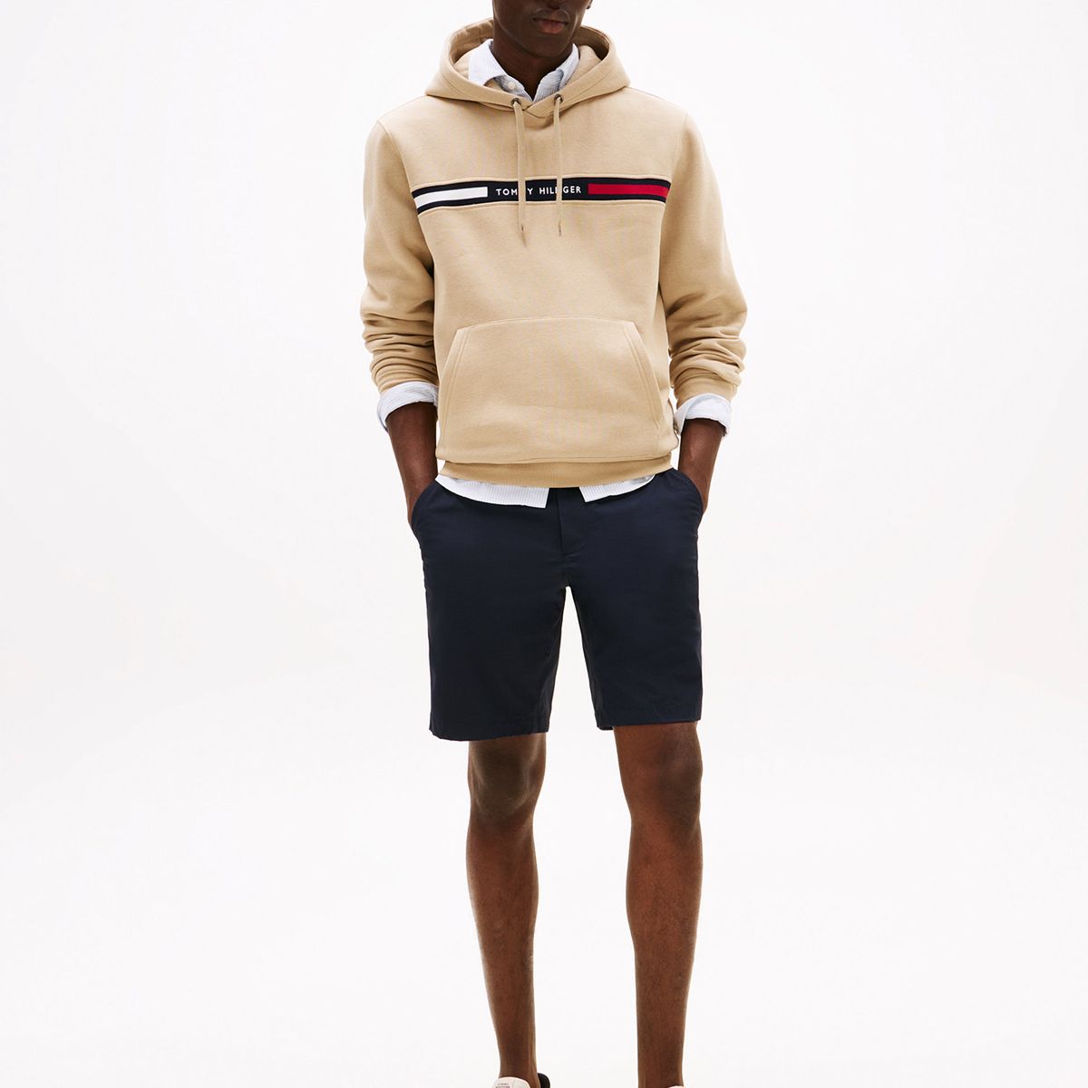 TOMMY HILFIGER - Polerón Hoodie Chest Logo Beige Tommy Hilfiger