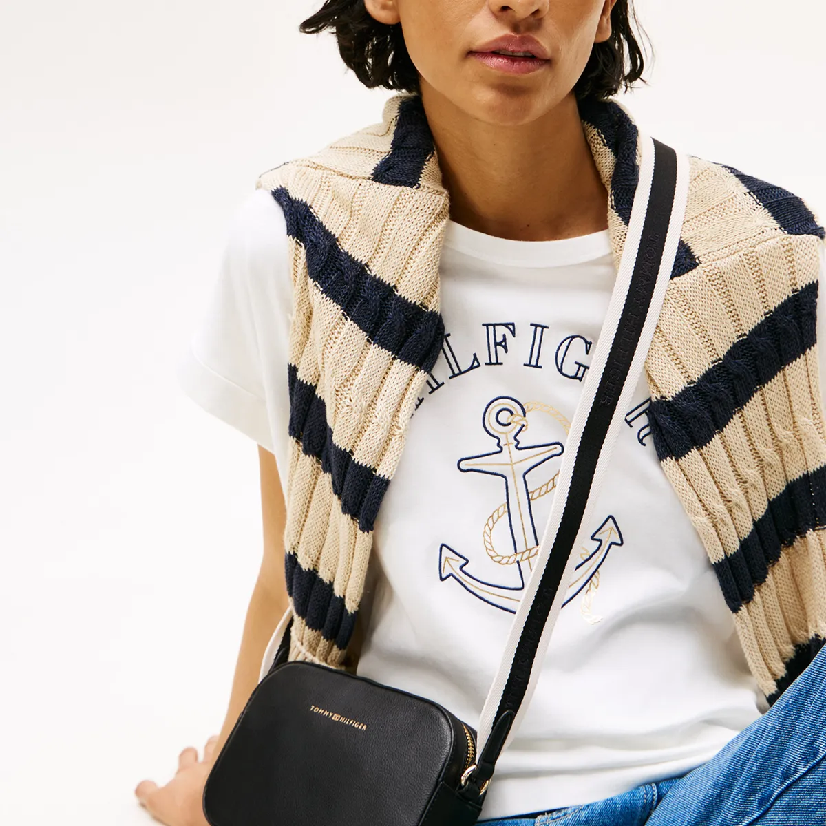 TOMMY HILFIGER - Bandolera Con Logo Webbing Negro Tommy Hilfiger