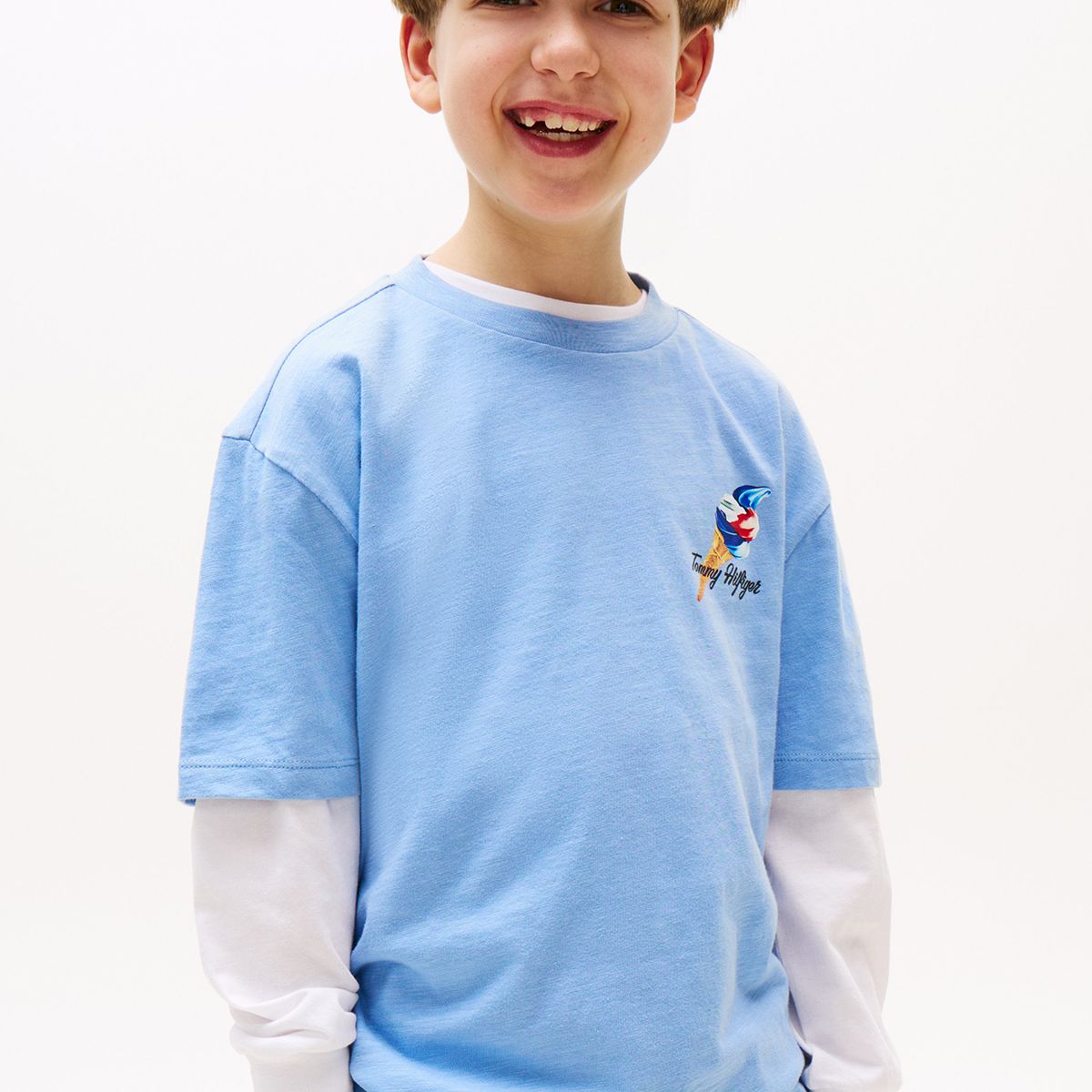 TOMMY HILFIGER - Polera Photo Print Logo Celeste Tommy Hilfiger