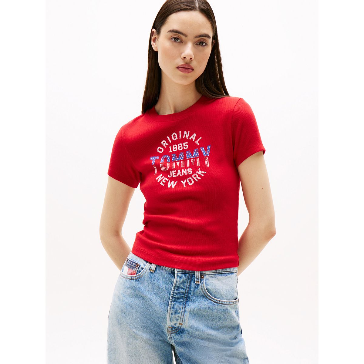 TOMMY HILFIGER - Polera Acanalada Con Logo New York Rojo Tommy Jeans