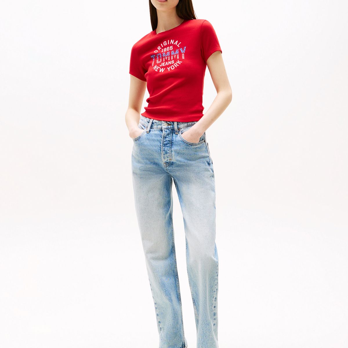 TOMMY HILFIGER - Polera Acanalada Con Logo New York Rojo Tommy Jeans