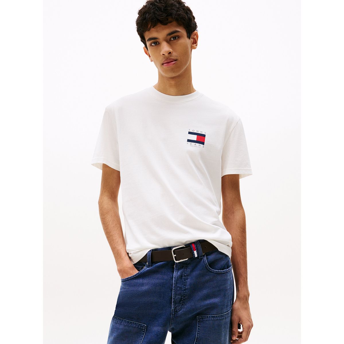 TOMMY HILFIGER - Polera Flag Graphic Backprint Blanco Tommy Jeans
