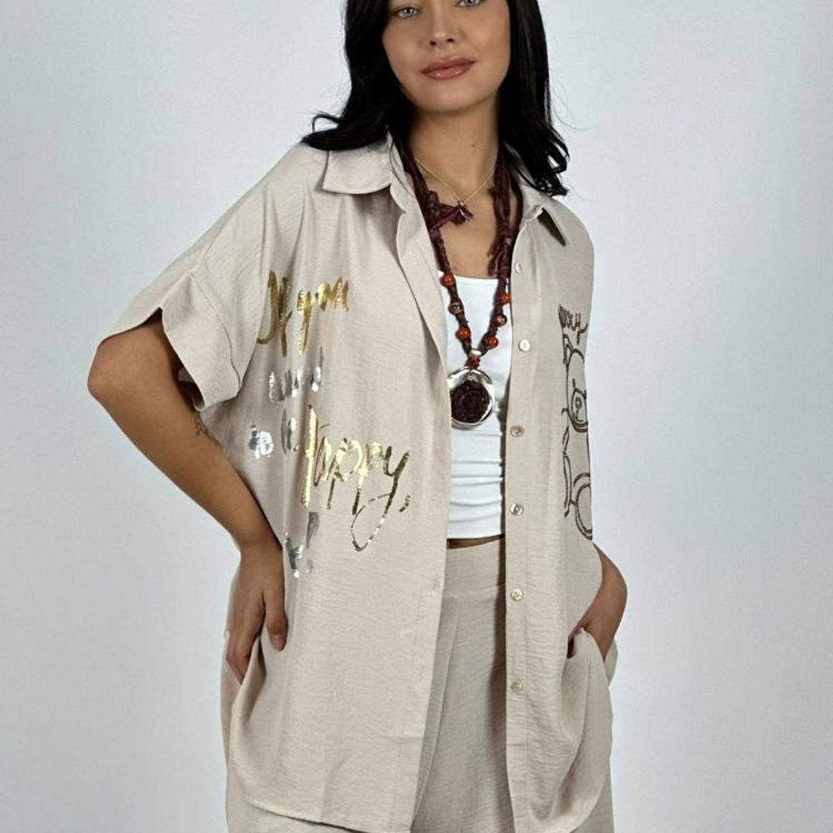 ENIGMATICA BOUTIQUE - Blusa Crepé Happy Merry Oso Brillante