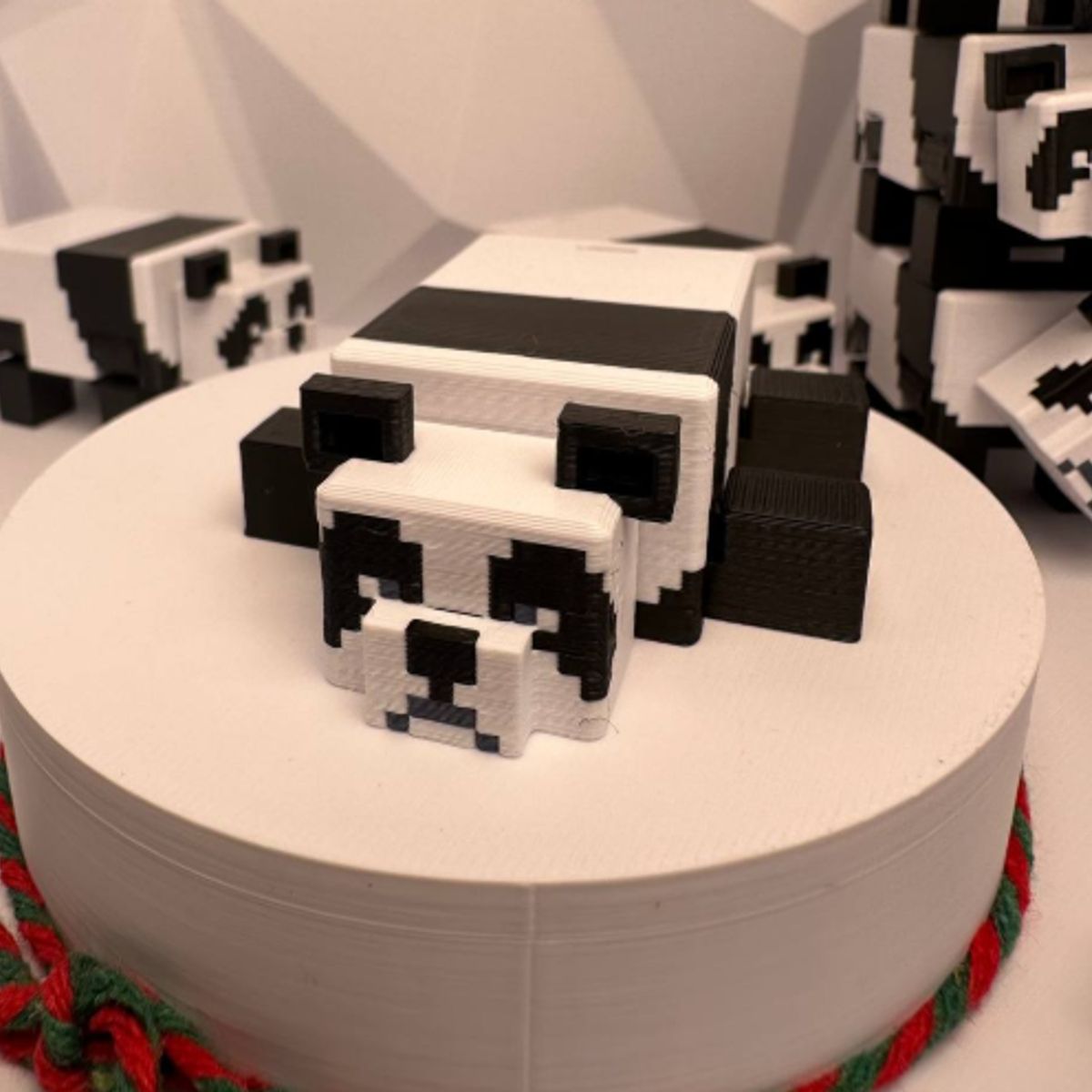 GENERICO - Figura Decorativa- Panda de Minecraft Articulado
