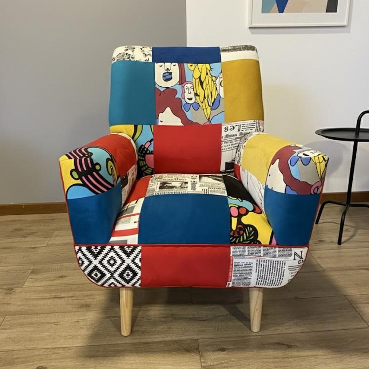 GENERICO - Poltrona individual  Sonica Patchwork de 75 x 75 x 95 cm