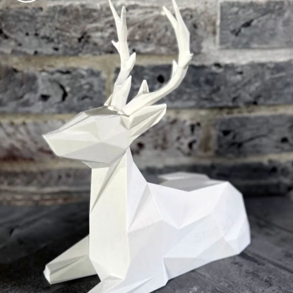 GENERICO - Decoración - Ciervo Acostado