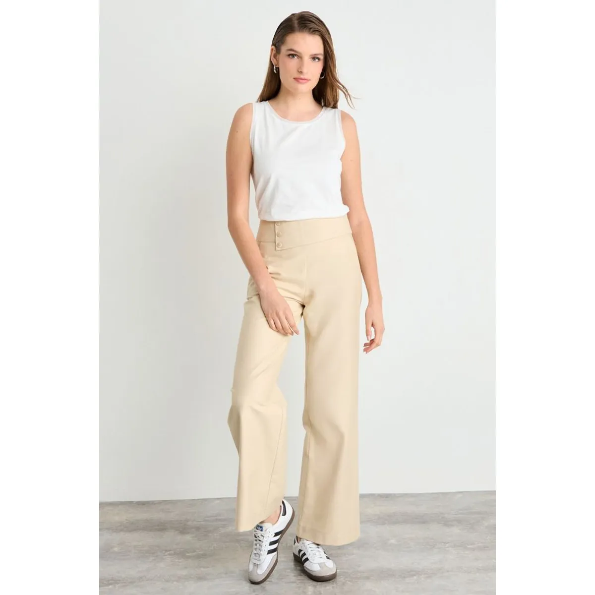 IO - Pantalon Liso Mujer Beige Io