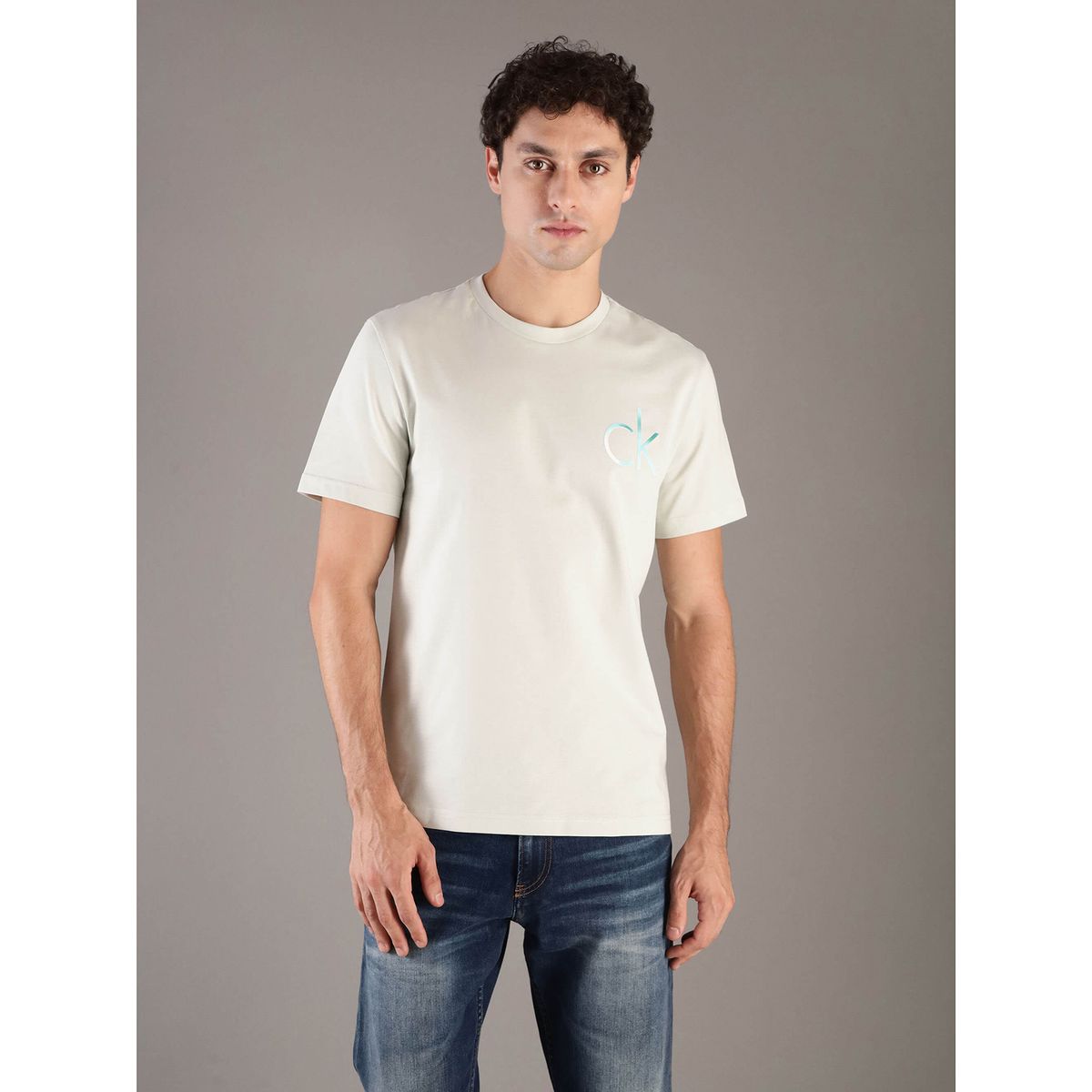 CALVIN KLEIN - Polera con Monograma Difuminado Verde Calvin Klein
