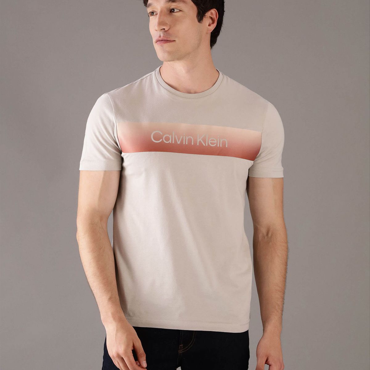 CALVIN KLEIN - Polera Linear con Logo Beige Calvin Klein