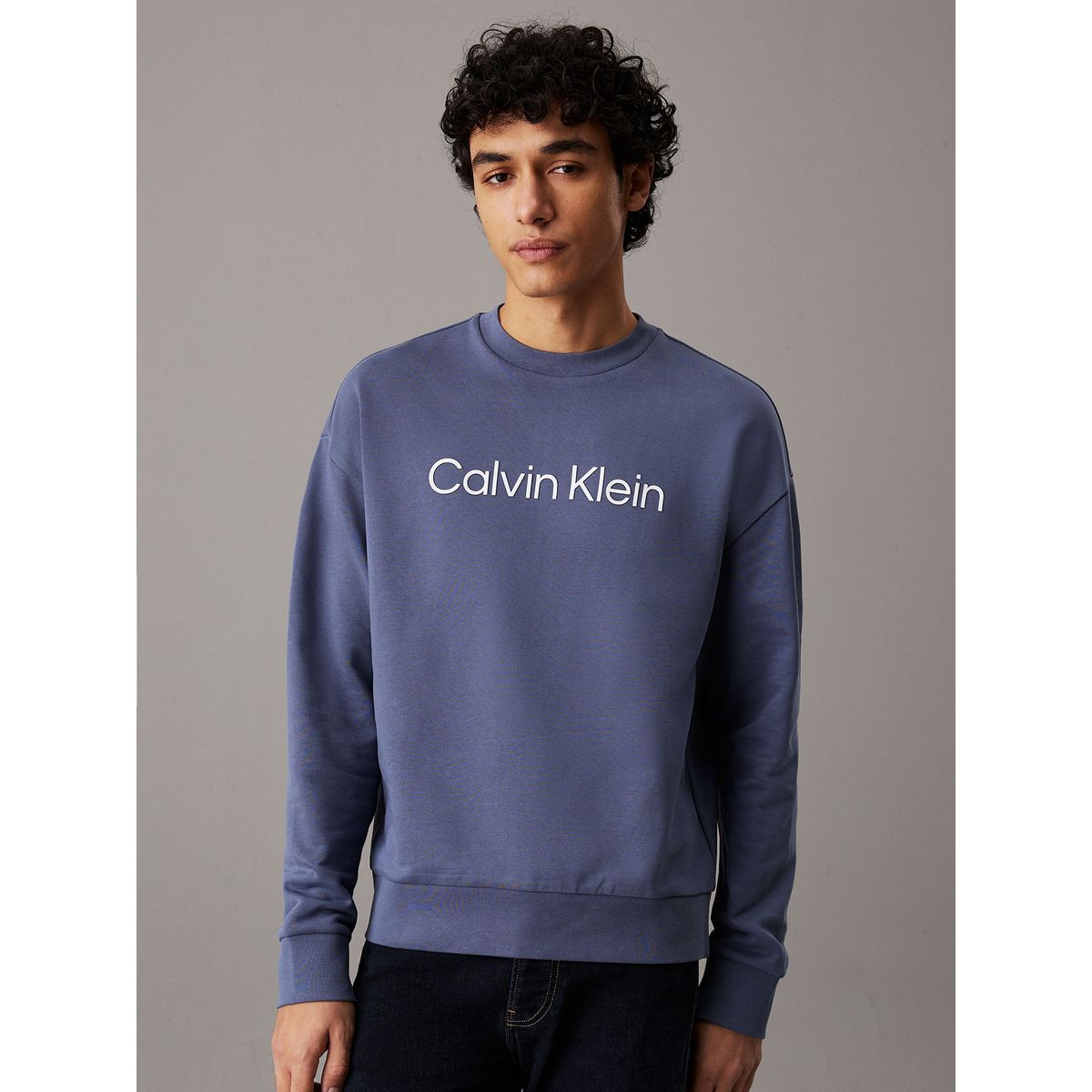 CALVIN KLEIN - Polerón Relaxed con Logo Hero Morado Calvin Klein