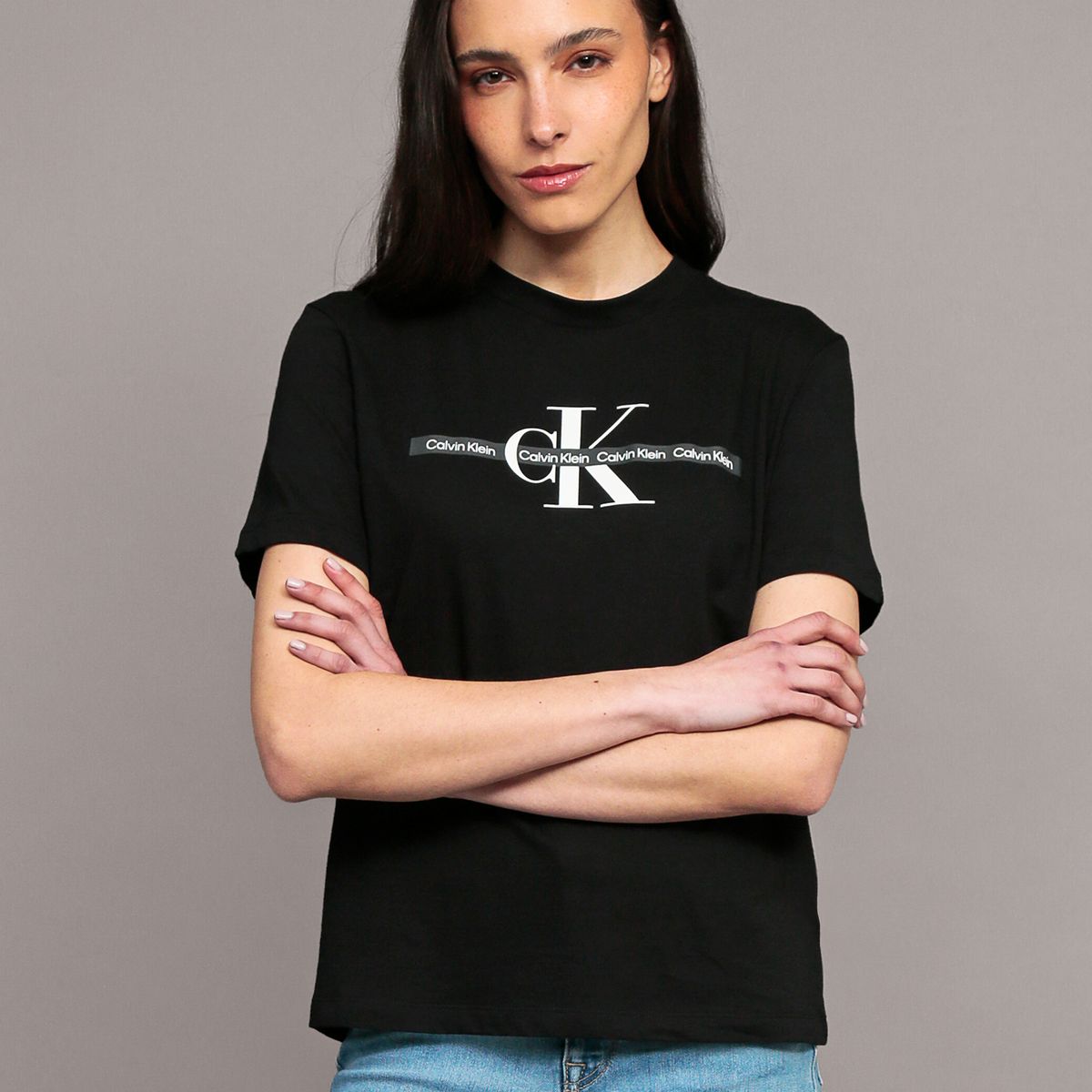 CALVIN KLEIN - Polera Classic con Logo Tape Negro Calvin Klein