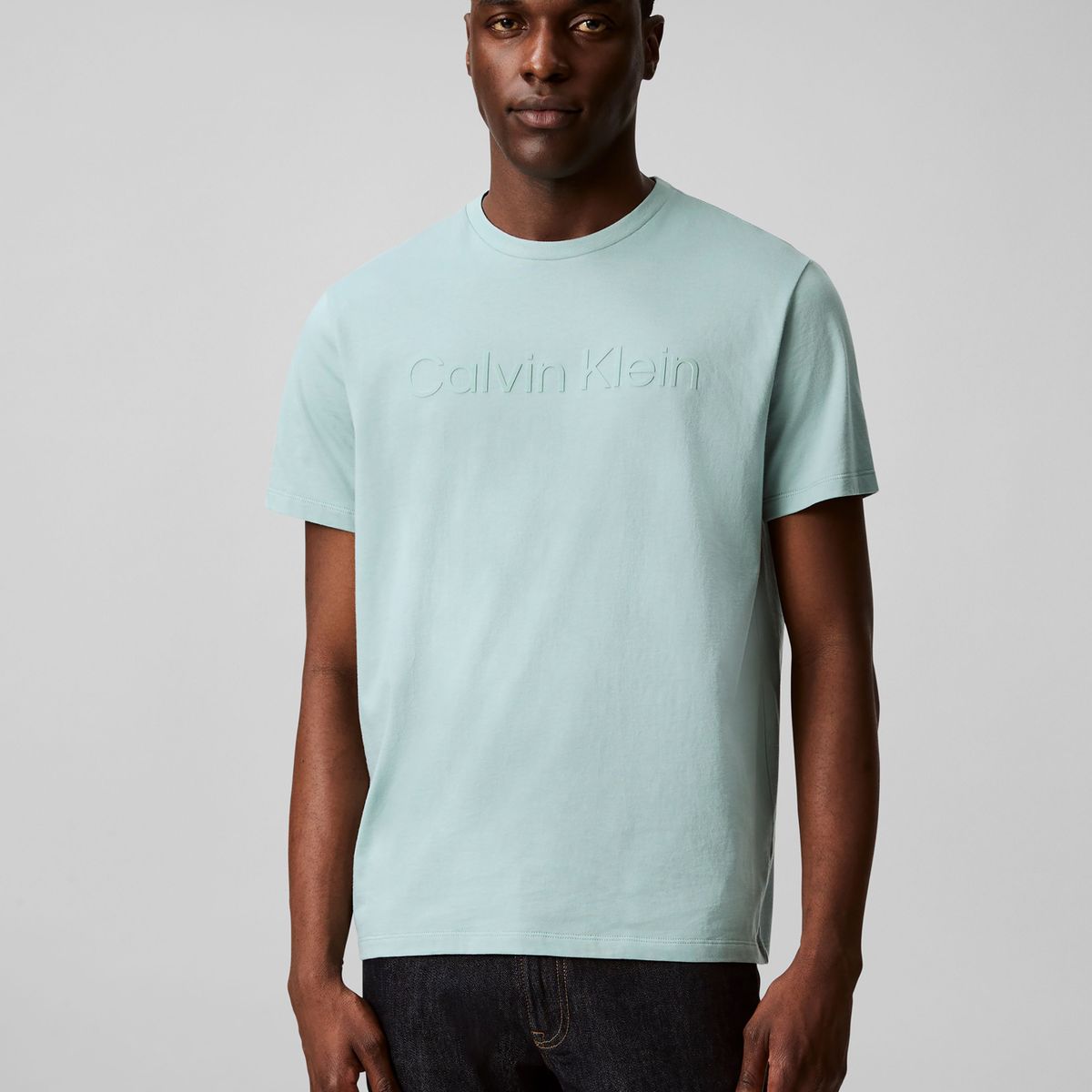 CALVIN KLEIN - Polera con Logotipo Tonal Verde Calvin Klein