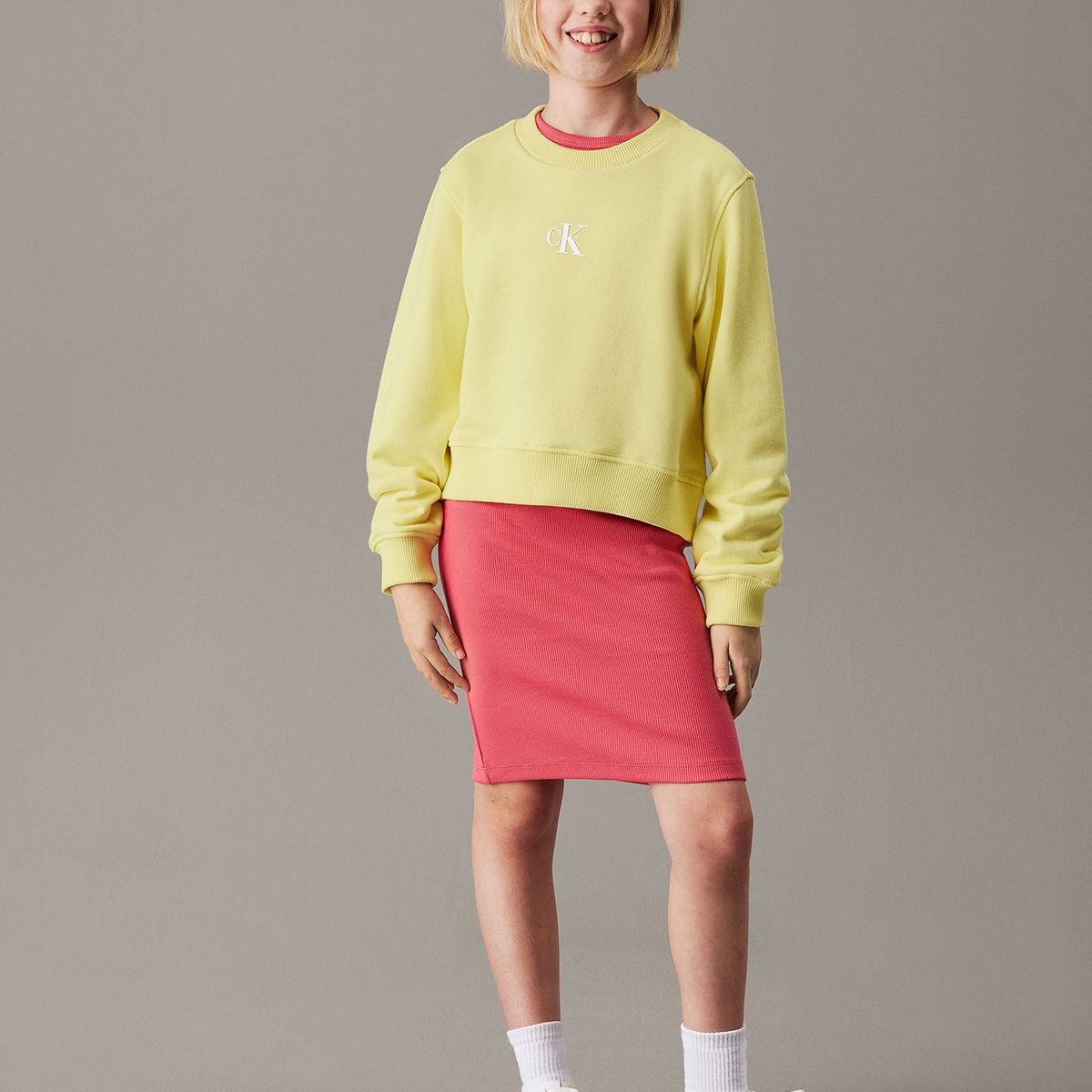 CALVIN KLEIN - Polerón Niña Ck Logo Amarillo Calvin Klein