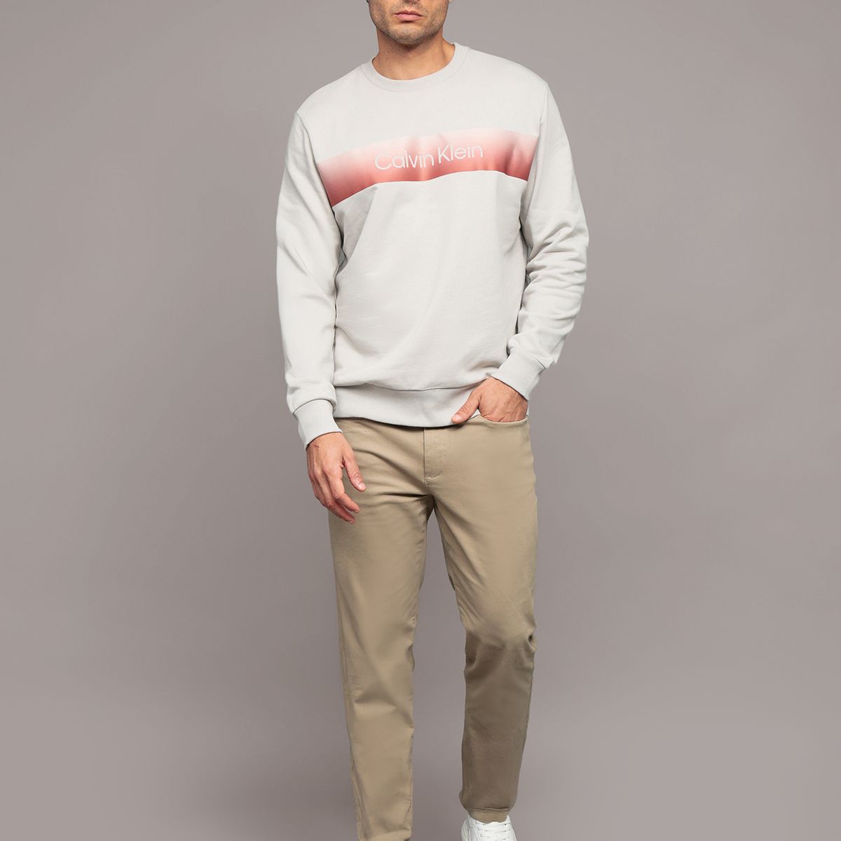 CALVIN KLEIN - Polerón con Logo en Degradado Gris Calvin Klein