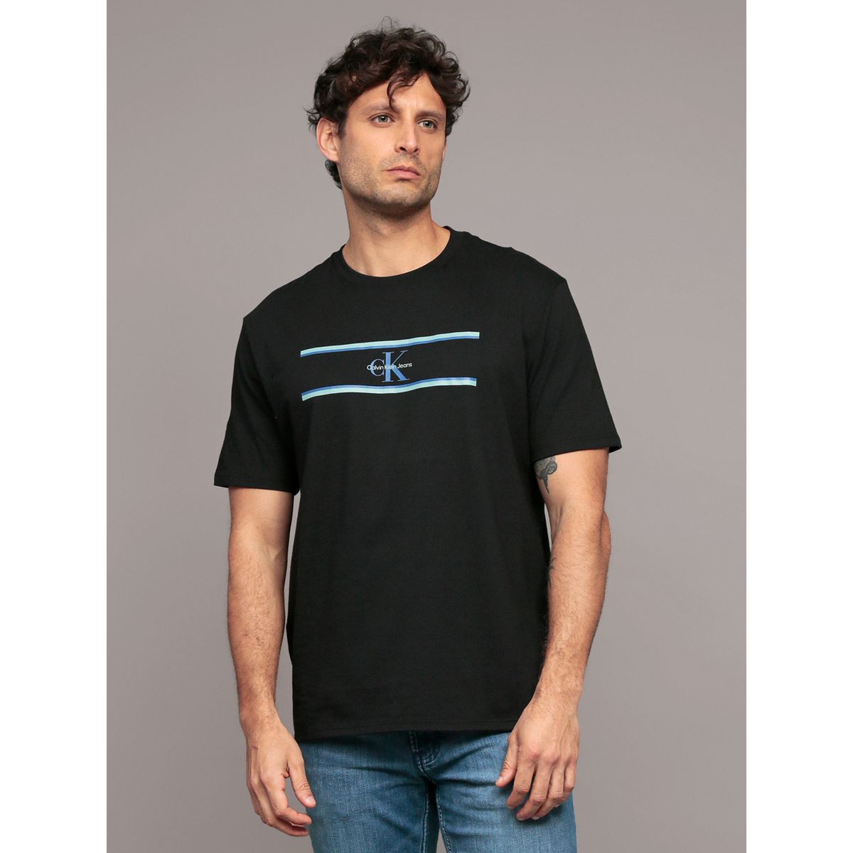 CALVIN KLEIN - Polera con gráfico de rayas en barra Negro Calvin Klein