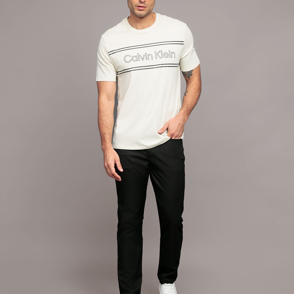 CALVIN KLEIN - Polera Outline Boxed Logo Beige Calvin Klein