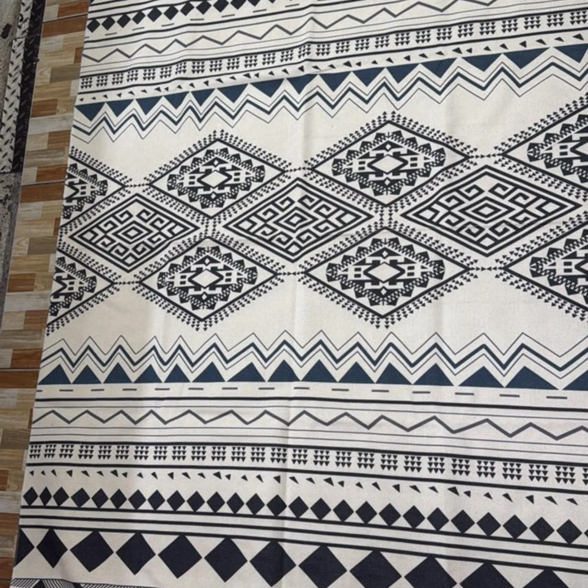 DIANA - ALFOMBRA DE ALGODON Y LINO CON DISEÑO VINTAGE NORDICO 160cm x 200cm