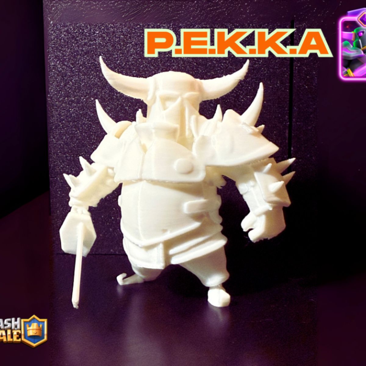 GENERICO - Figura Decorativa PEKKA Clash Royale
