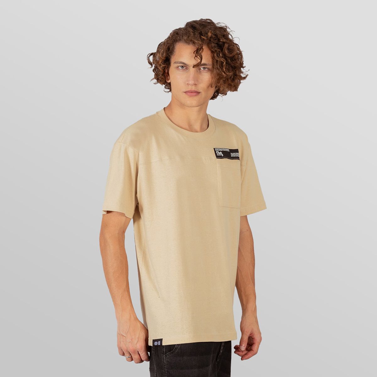 GANGSTER - Polera Mc Especial Patch Beige Overcore
