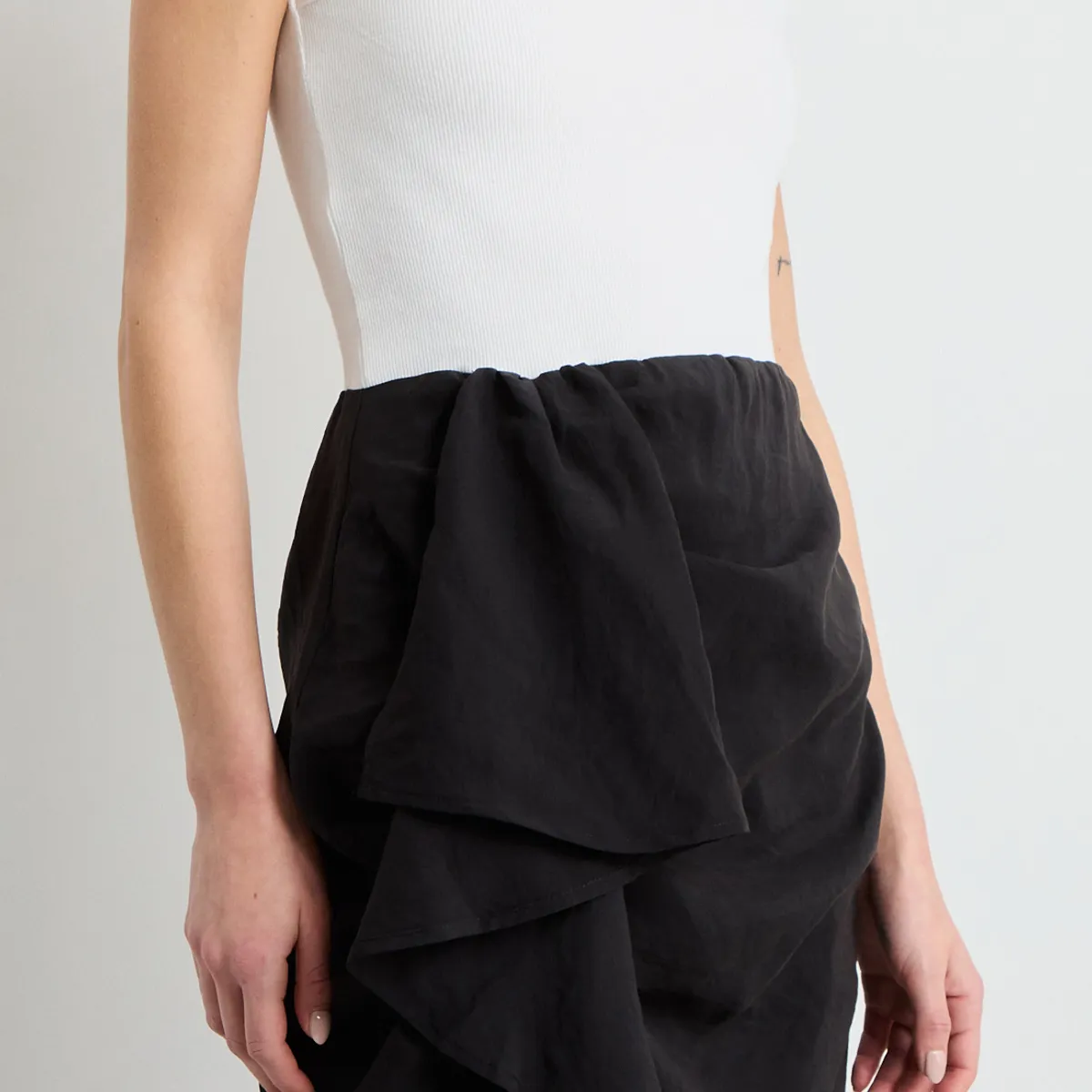IO - Vestido Corto Mujer Negro Io