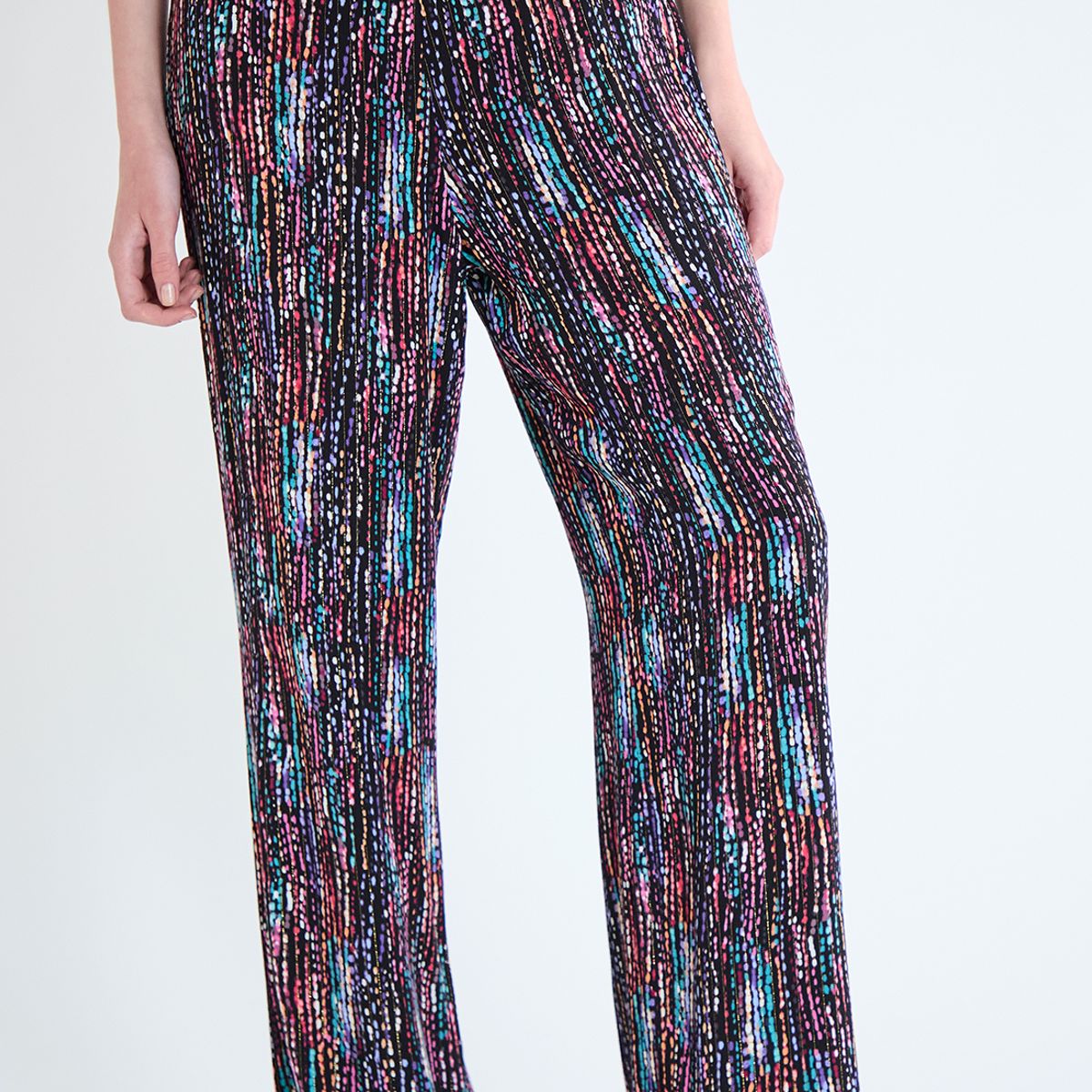 IO - Pantalon Negro Mujer Io