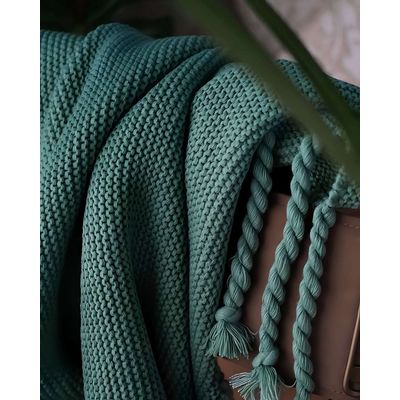 Imagen 2 del producto MANTA CHENILLE DECORATIVA CON FLECOS PARA CAMA O SOFA