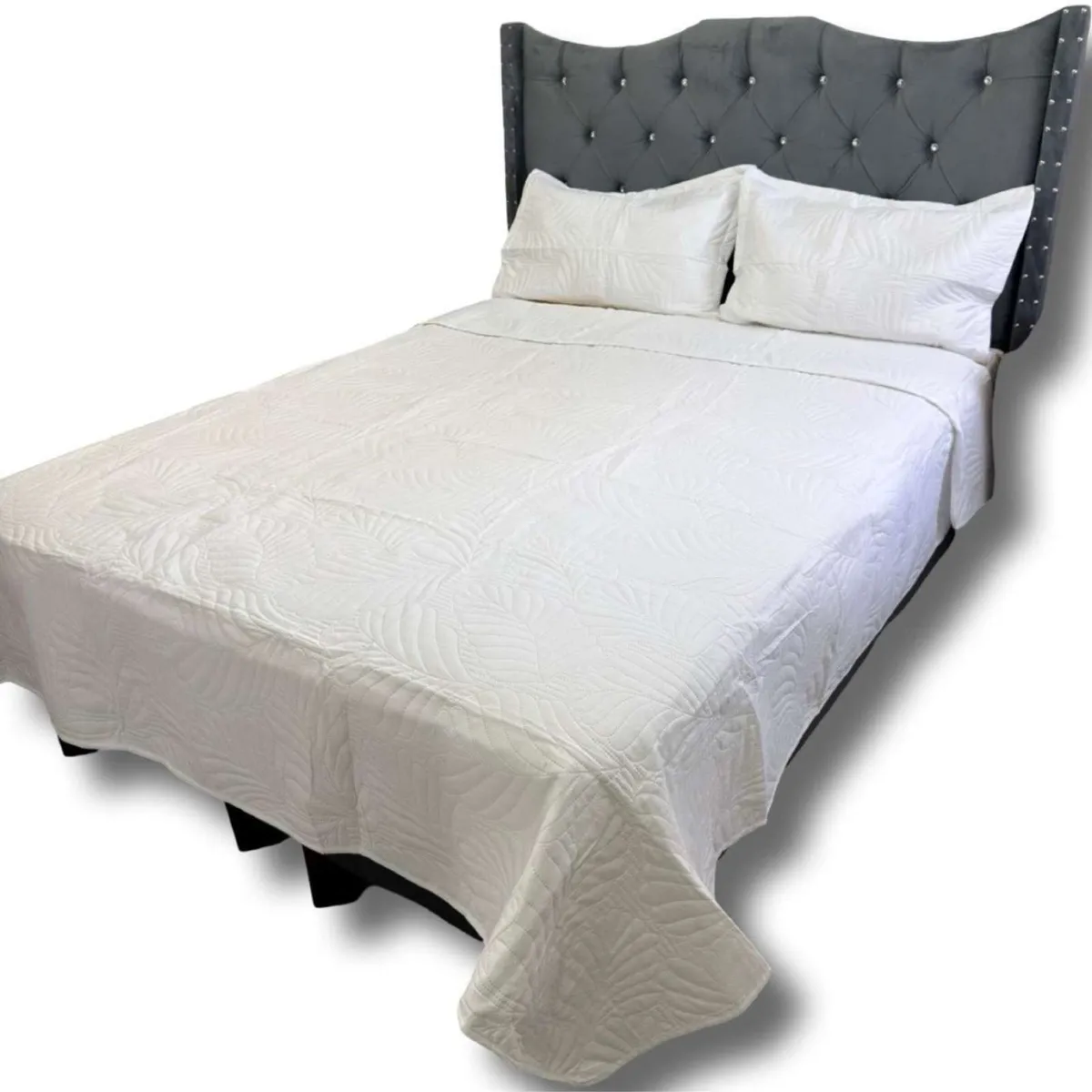 GENERICO - CUBRECAMA QUILT DE LUJO VERANO PLAZA Y MEDIA BLANCO
