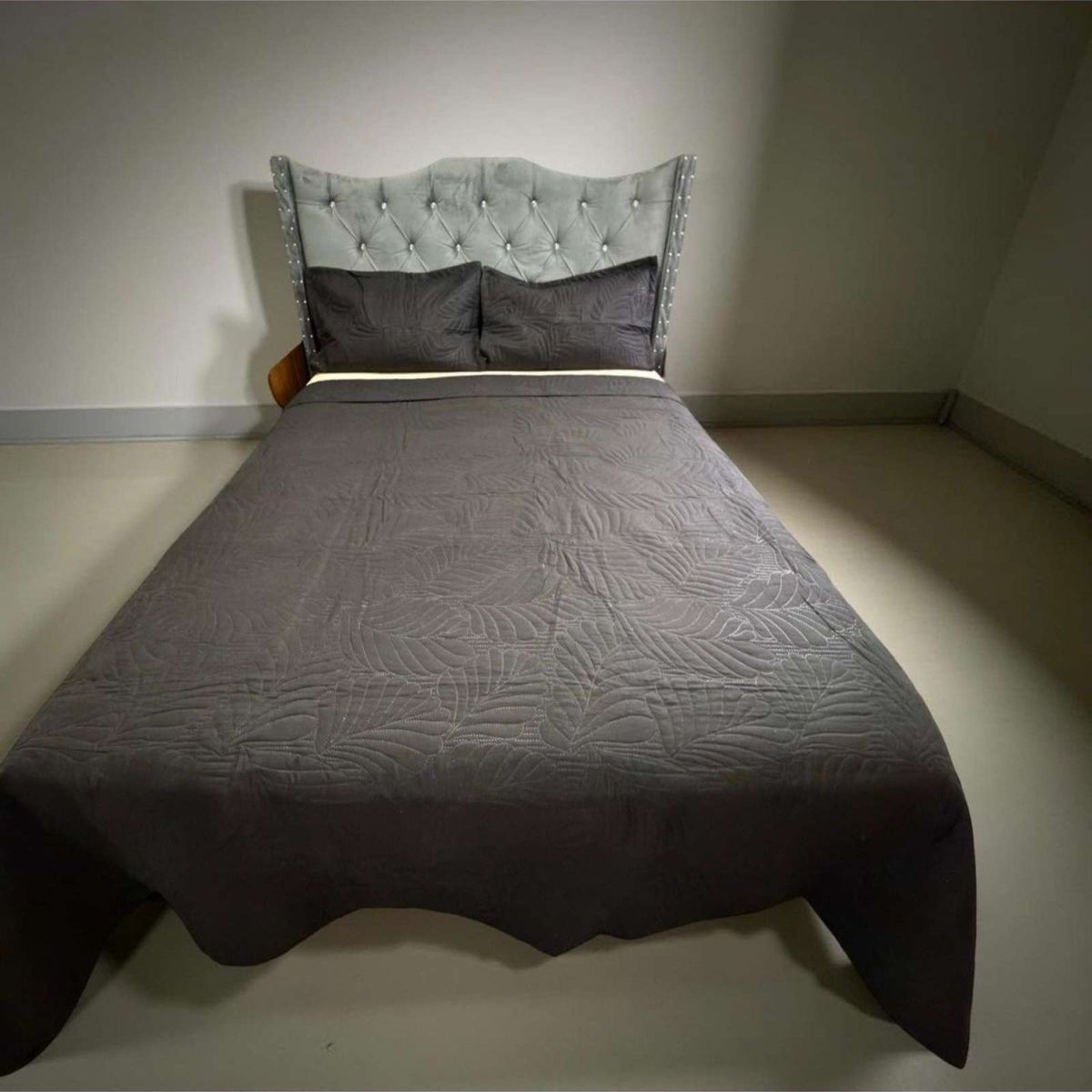 GENERICO - CUBRECAMA QUILT DE LUJO VERANO KING NEGRO