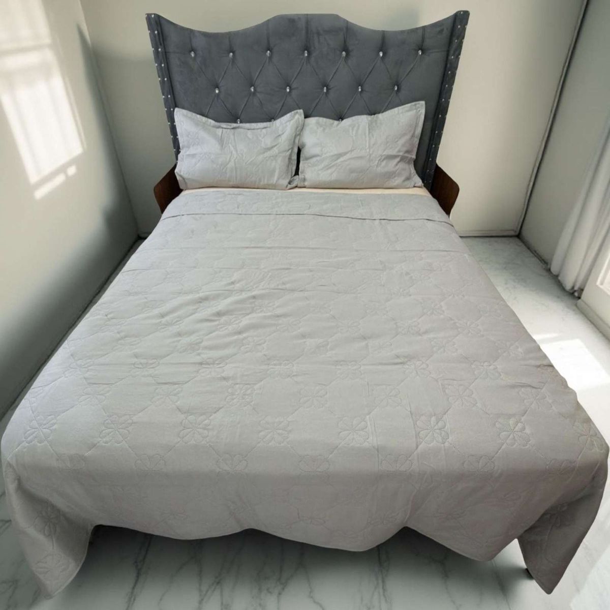 GENERICO - CUBRECAMA QUILT DE LUJO VERANO DELGADO 2 PLAZAS GRIS