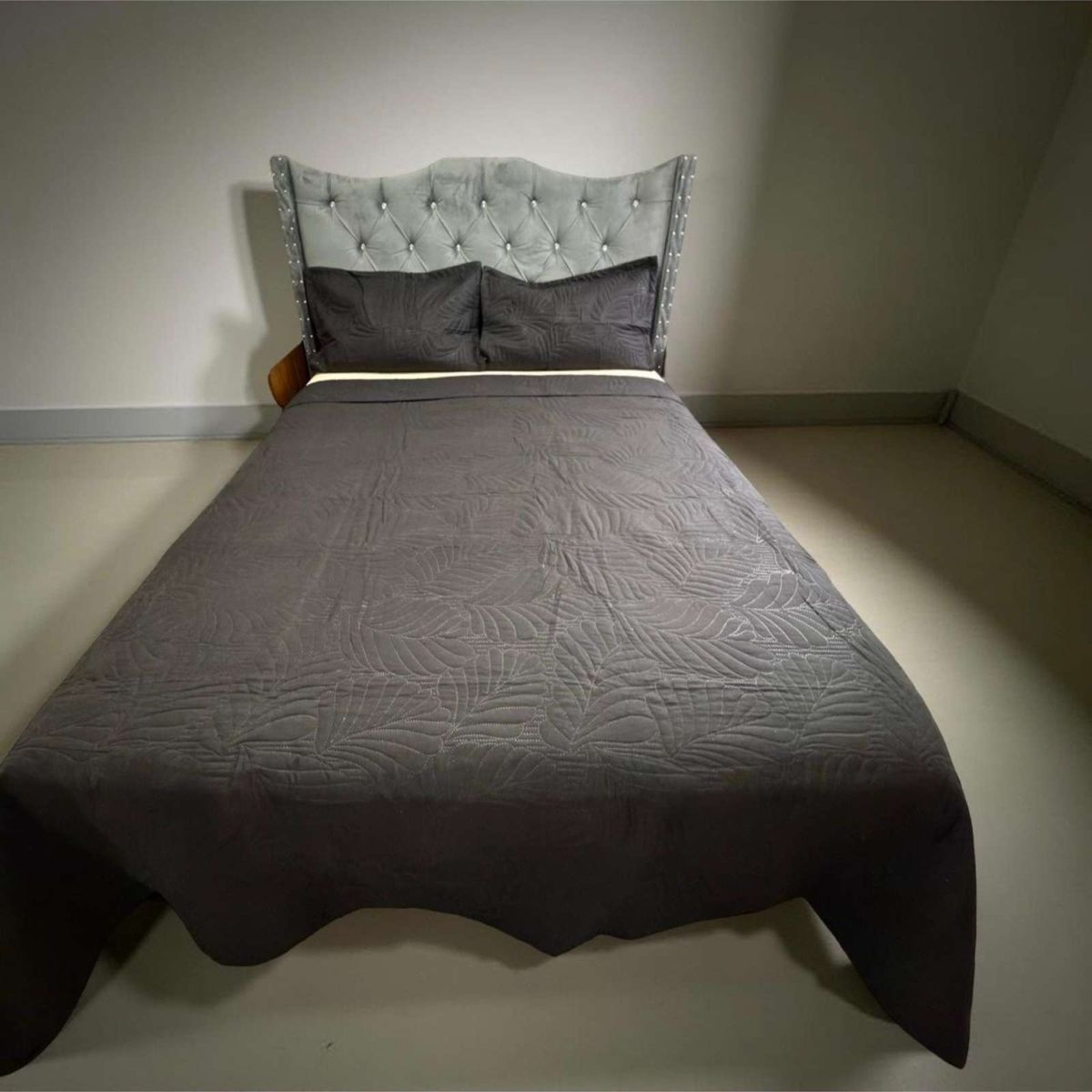 GENERICO - CUBRECAMA QUILT DE LUJO VERANO PLAZA Y MEDIA NEGRO